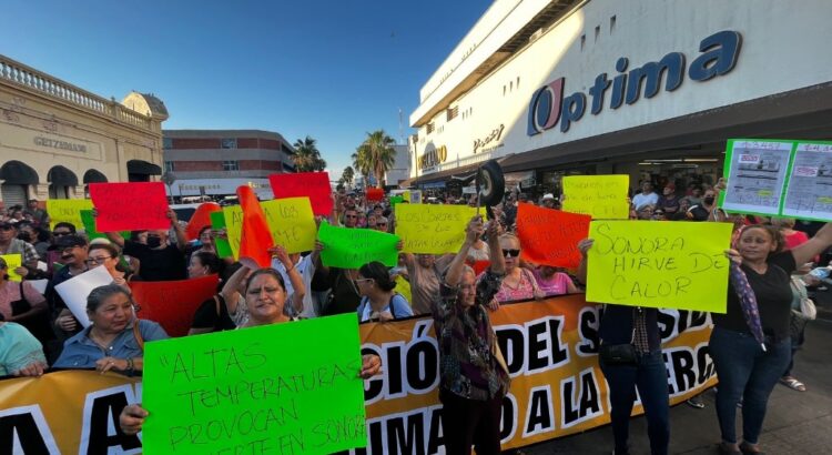 Marchan miles contra cobros excesivos de CFE en Sonora
